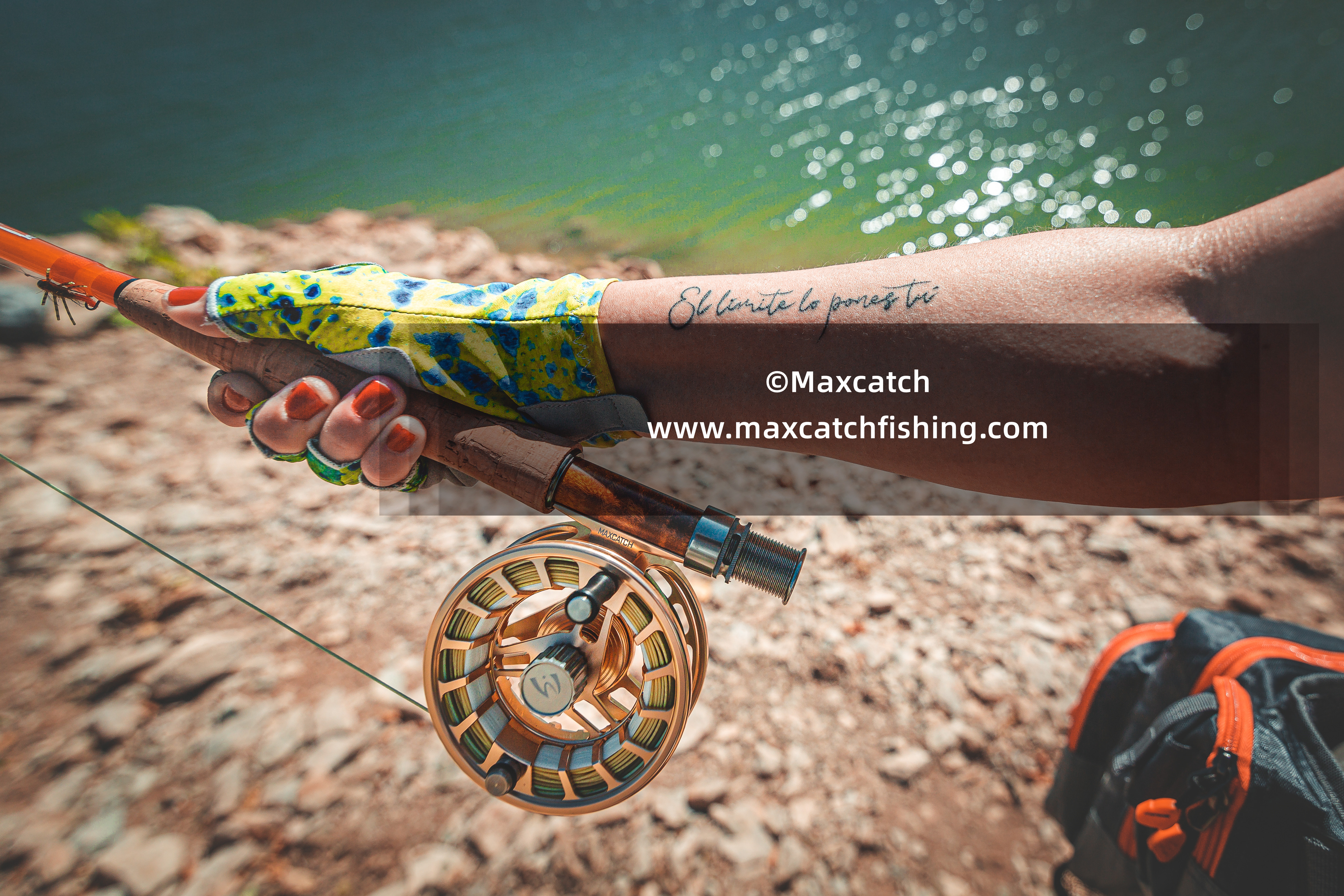 Maxcatch Fiberglass Fly Fishing Rod: 3wt/ 5wt/ 6wt/8wt in Blue,Orange,  Purple or Transparent (Orange, 7'0'' 3wt), Rods -  Canada